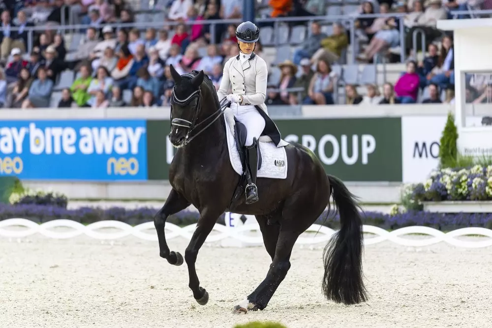 Dinja van Liere Mauro Turfhorst AACH25 L109106 klein